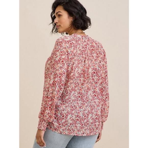 Torrid Red Floral Crinkle Chiffon Smocked Sleeve Blouse - 4X - Picture 8 of 12